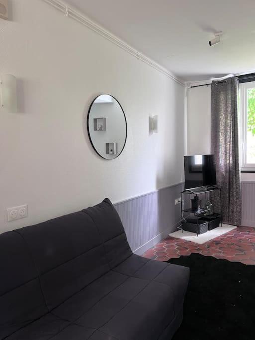 Studio Aux Abords Des Etangs Milly-sur-Thérain Exterior foto