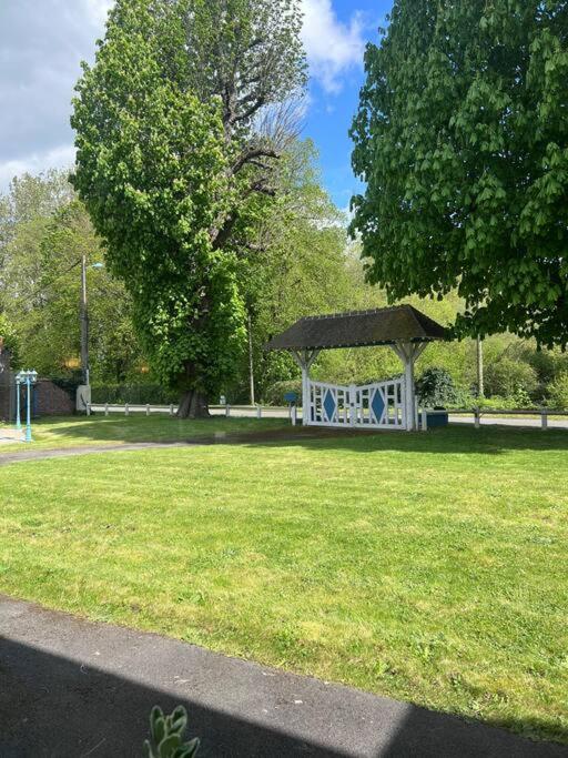 Studio Aux Abords Des Etangs Milly-sur-Thérain Exterior foto